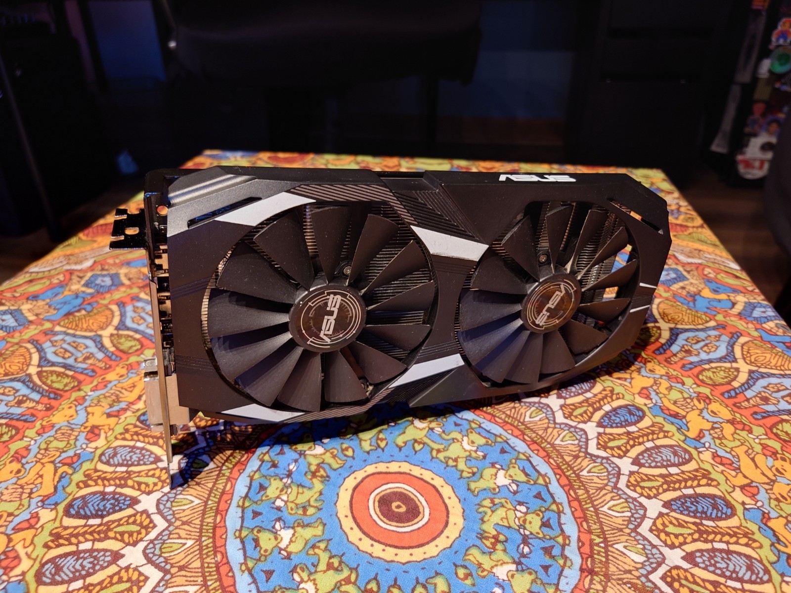 ASUS AMD Radeon RX580 DUAL 8GB GDDR5 Graphics Card **UNTESTED, READ**