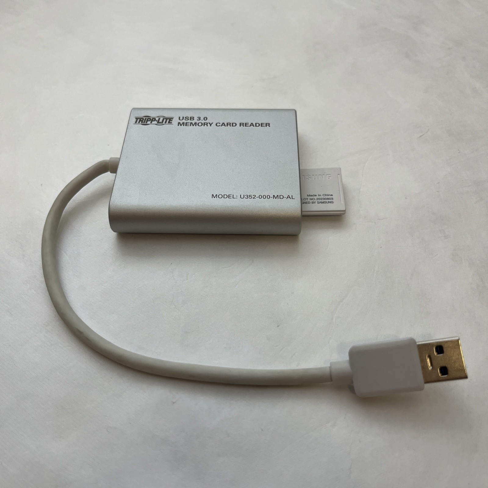 TrippLite USB3.0 Memory Card Reader & Samsung Pro Ultimate 256GB microSD Card