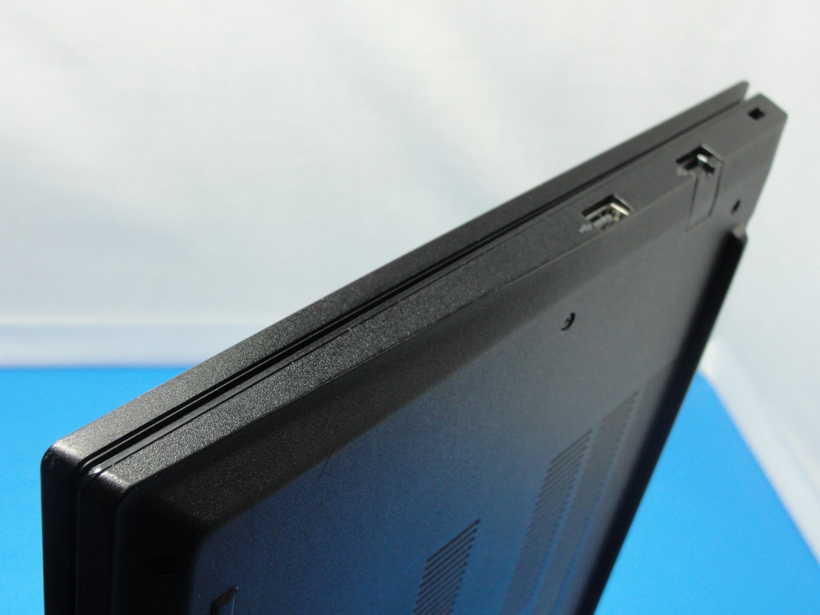 Lenovo ThinkPad E15 Gen 2 15.6″FHD Intel i5-1135G7 2.4GHz 32GB 256GB SSD W11P+PA