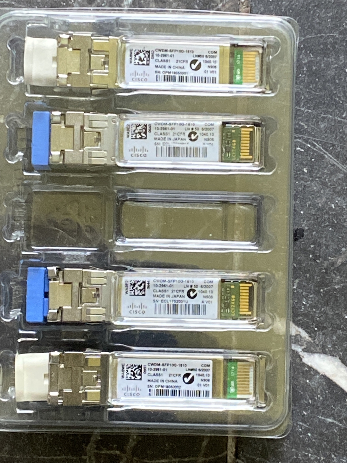 Original Genuine CISCO CWDM-SFP10G-1610 Used. In Stock. Two Years Warranty