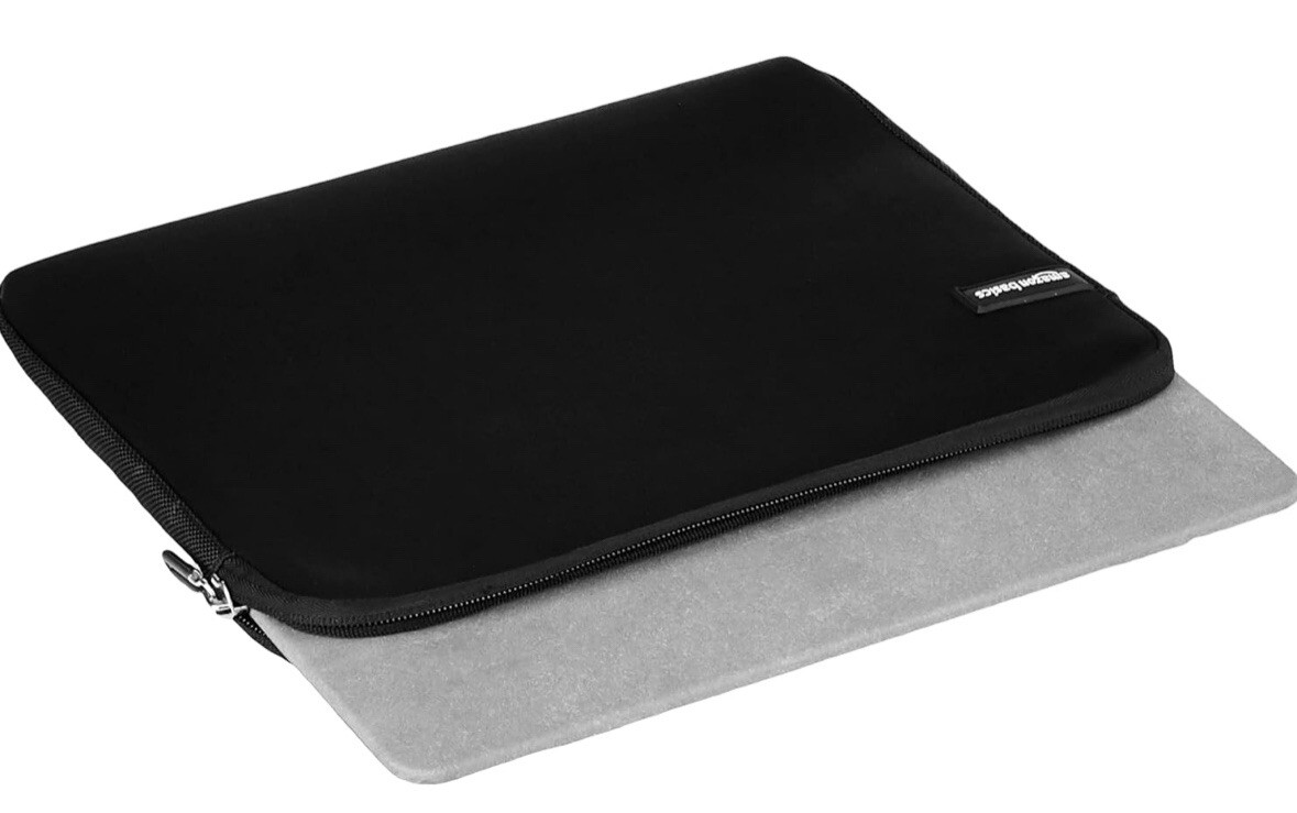 Amazon Basics | Black Protective Case/Sleeve With Zipper For 11.6” Laptop | NWOT