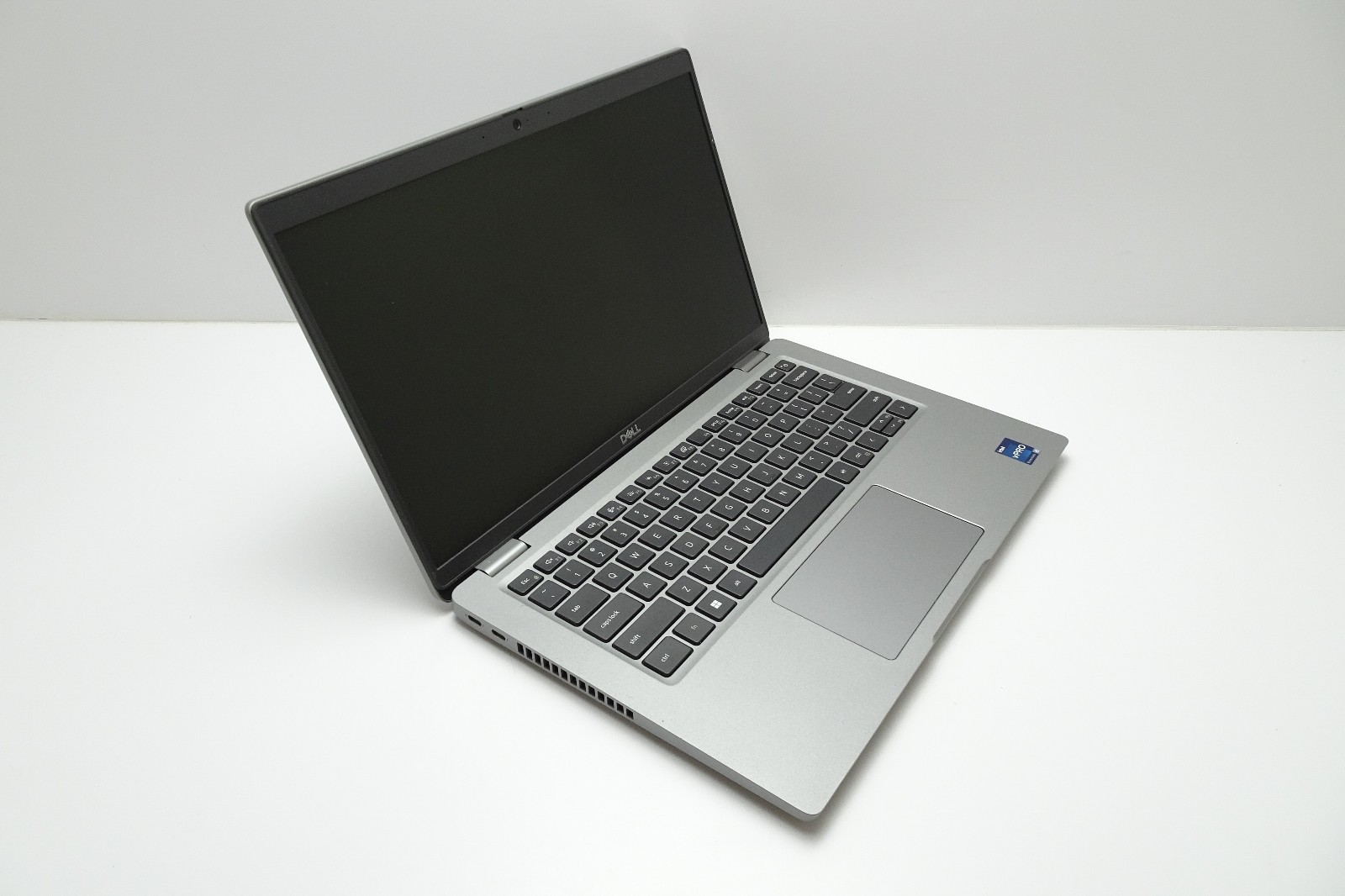 Dell Latitude 5430 Laptop | i5-1235U | 16GB RAM | 250GB NVMe | LINUX | READ
