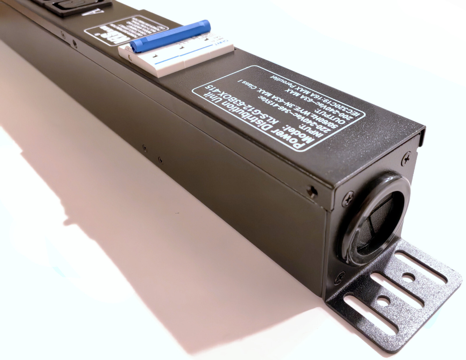 High Power Mining PDU 415V / 3 Phase (LLLNG) 12xC19 – Output 240V 63A Amp 45kW