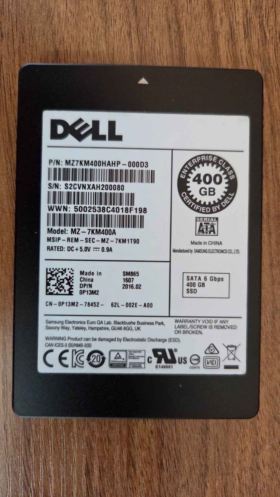 Dell 400GB Enterprise Class SATA 6Gbps SSD 2.5″ MZ-7KM400A