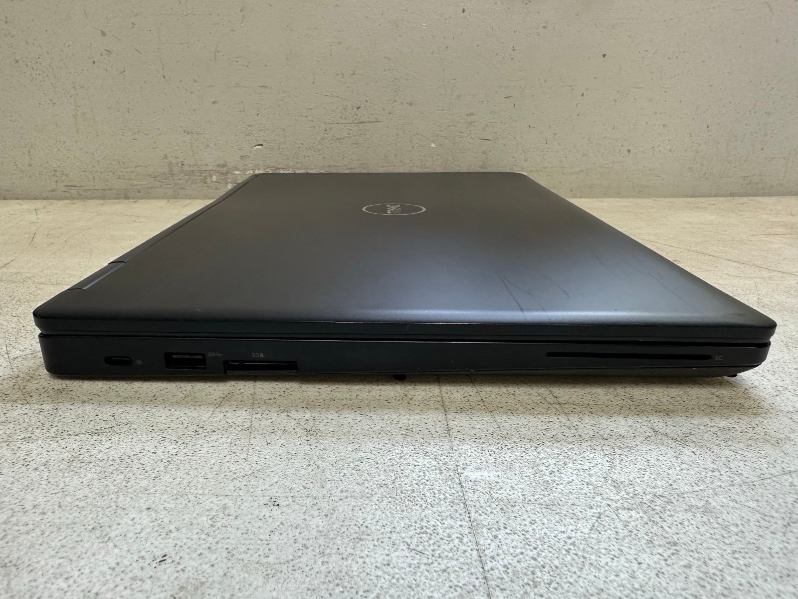 Dell Latitude 5590 15.6FHD (i7-8650U @1.90, 16GB RAM, Boot To Bio) NO HD/ADAPTER