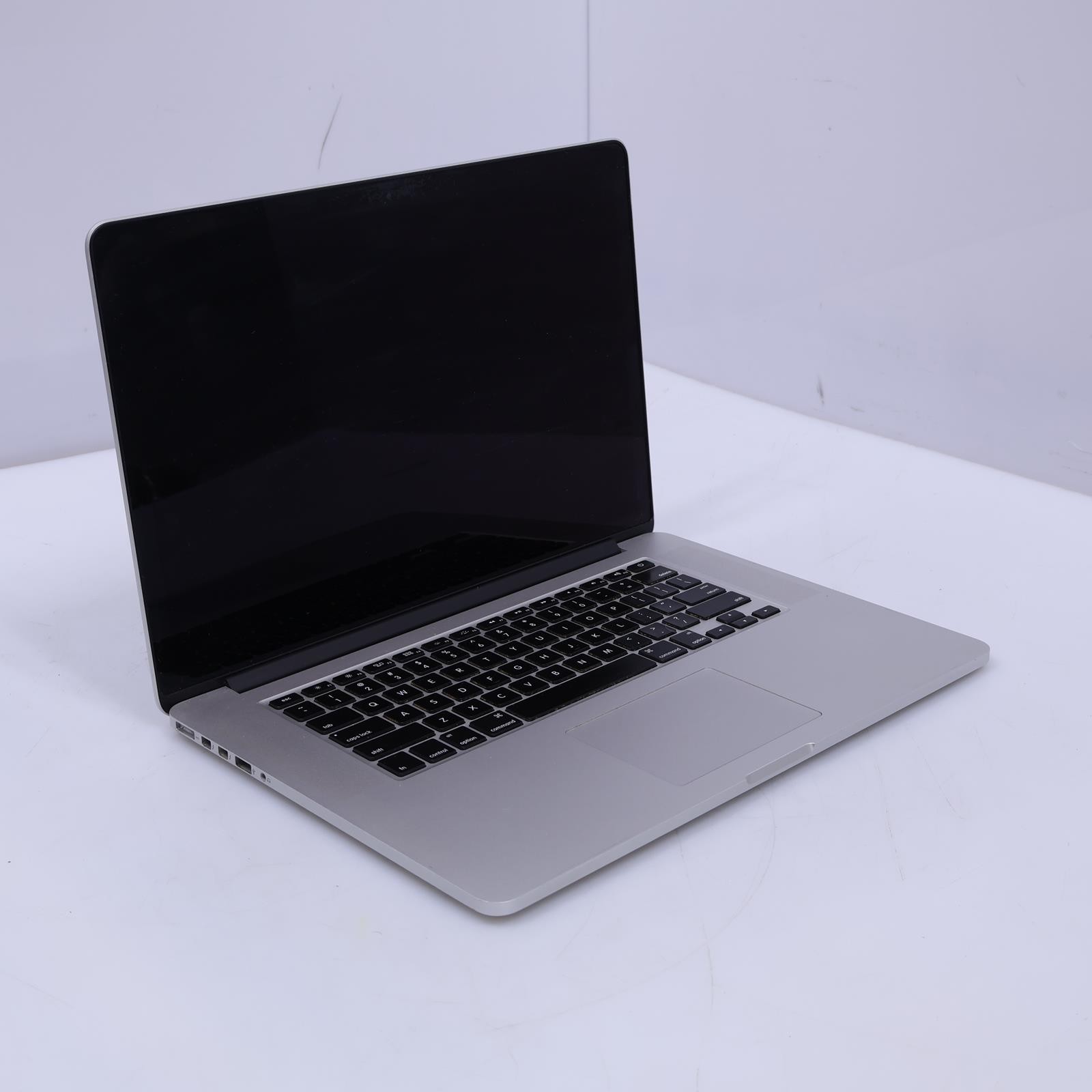Apple MacBook Pro 11,5 Intel Core i7 4th Gen 16GB RAM 500GB No OS Laptop