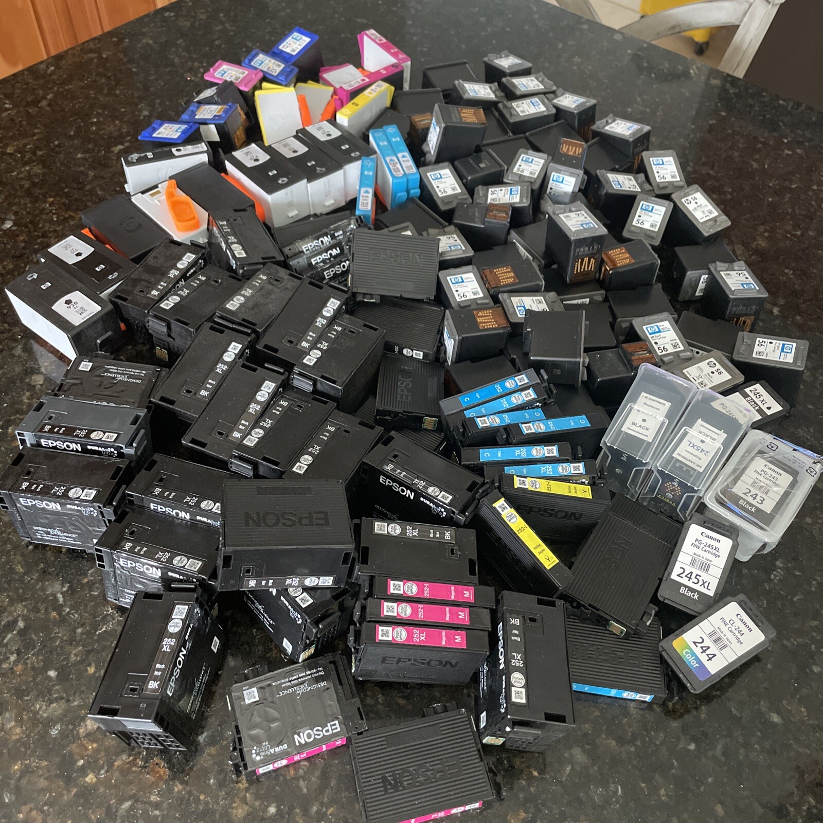 Mixed Lot 206 Empty Ink Cartridges Staples Rewards: HP, Canon, Epson *******