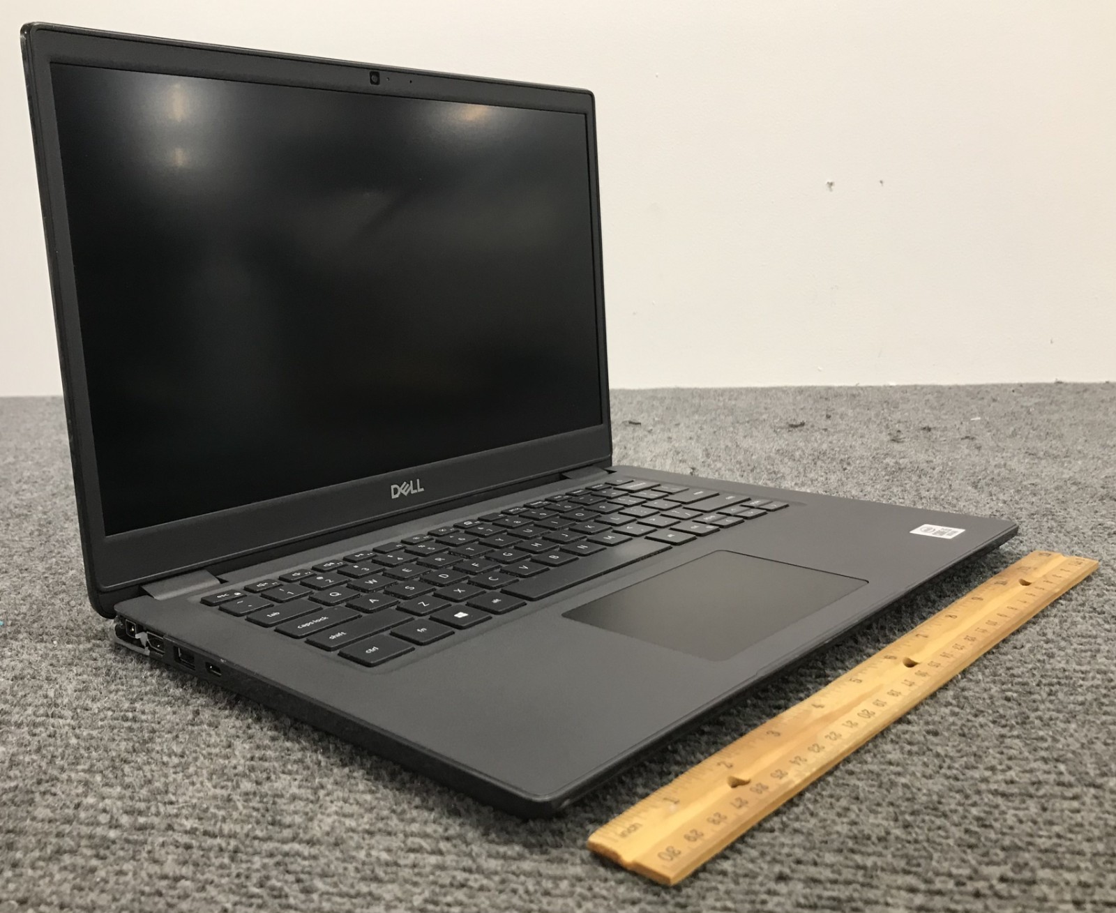 Dell Latitude 3410 14″ Laptop i5-10310U, No RAM/Storage, Boots to BIOS