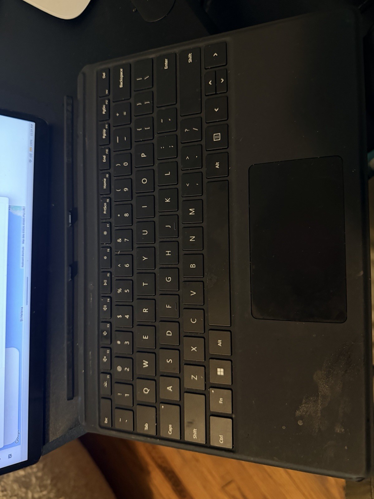 Microsoft Surface Pro 9 13″ (256GB SSD, Intel Core i5 12th Gen., 4.40 GHz, 8GB,