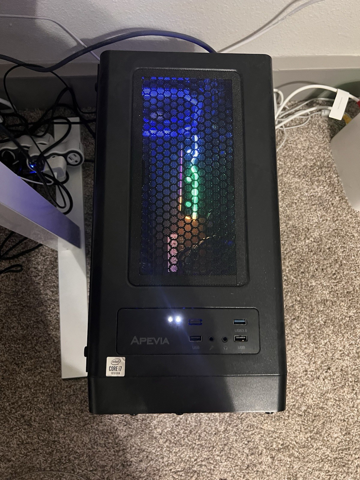 NVIDIA GeForce RTX 2070 (8 GB), Intel(R) Core(TM) i7-10700 CPU, RGB Lighting