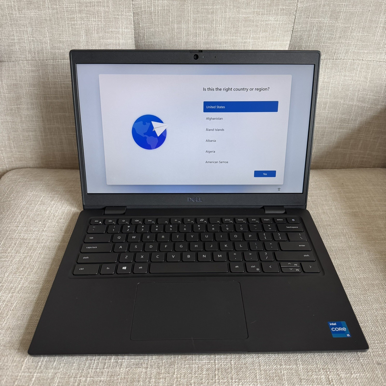 Dell Latitude 3420 | 14″ | i5-1135G7 | 8GB 256GB SSD | Win 11 Pro