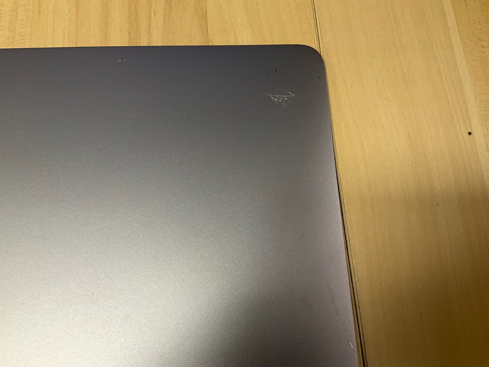 16″ Apple MacBook Pro 2019 Space Gray Full Display LCD Assembly A2141 | B Grade