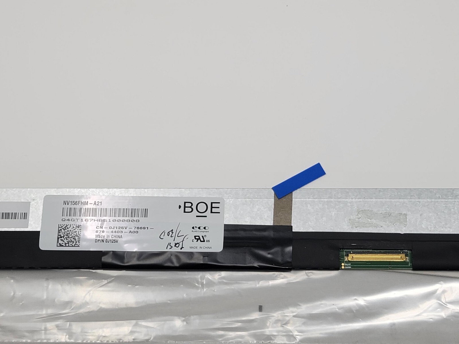 BOE NV156FHM-A21 1920 x 1080 15.6 in Glossy LCD Laptop Touchscreen 40pin
