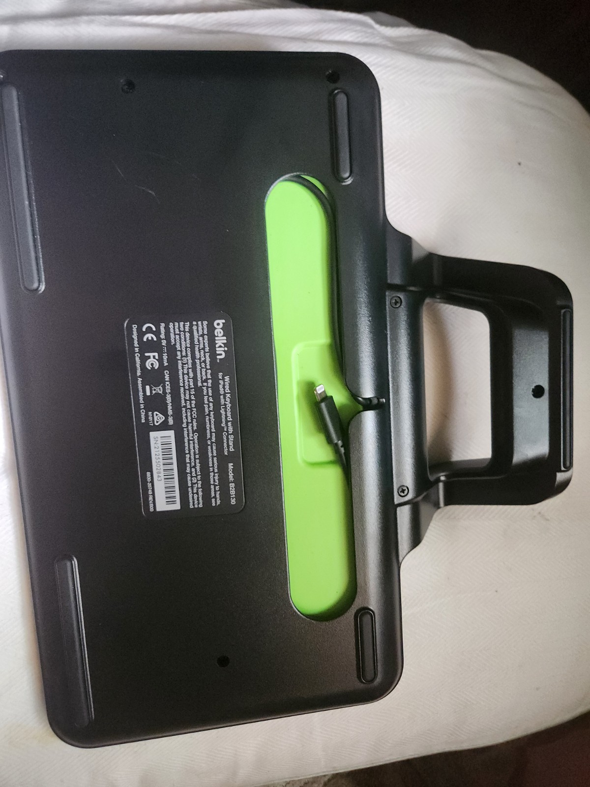 Belkin Keyboard Dock Wired Plug & Play Model B2B130 MPN B2B130 Black Green