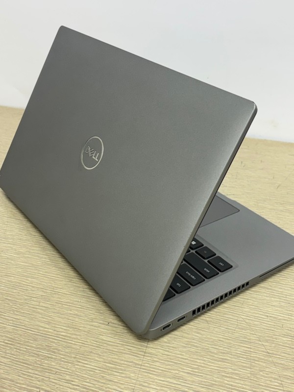 Dell Latitude 5430 14″ FHD Laptop 2023 Intel Core i5-1245U 16GB 512GB Win11P