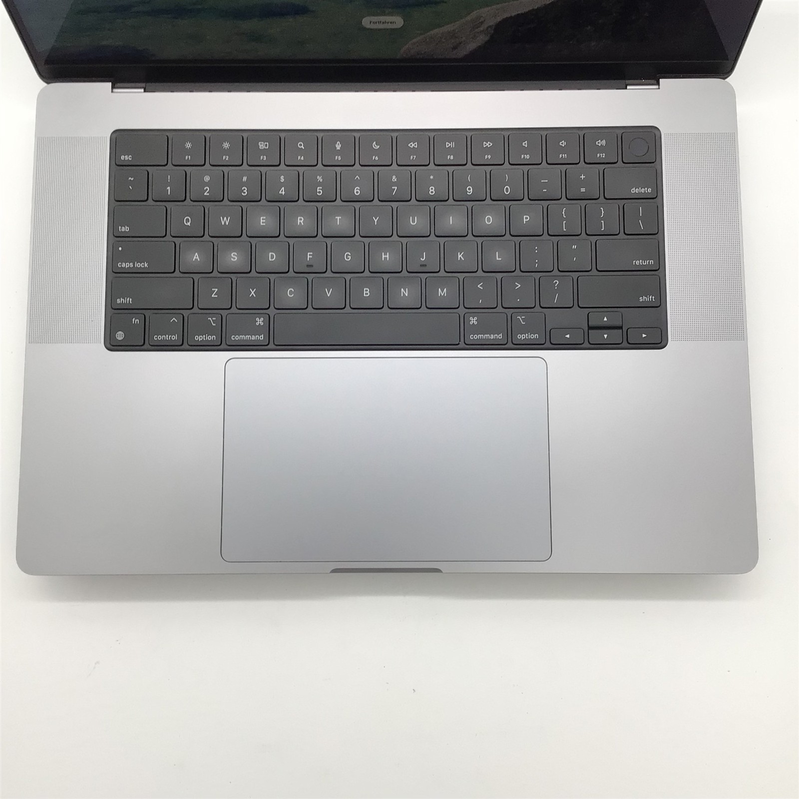 Apple A2780 MacBook Pro 16″ Apple M2 Pro/32GB RAM/512GB SSD – MacOS Tahoe