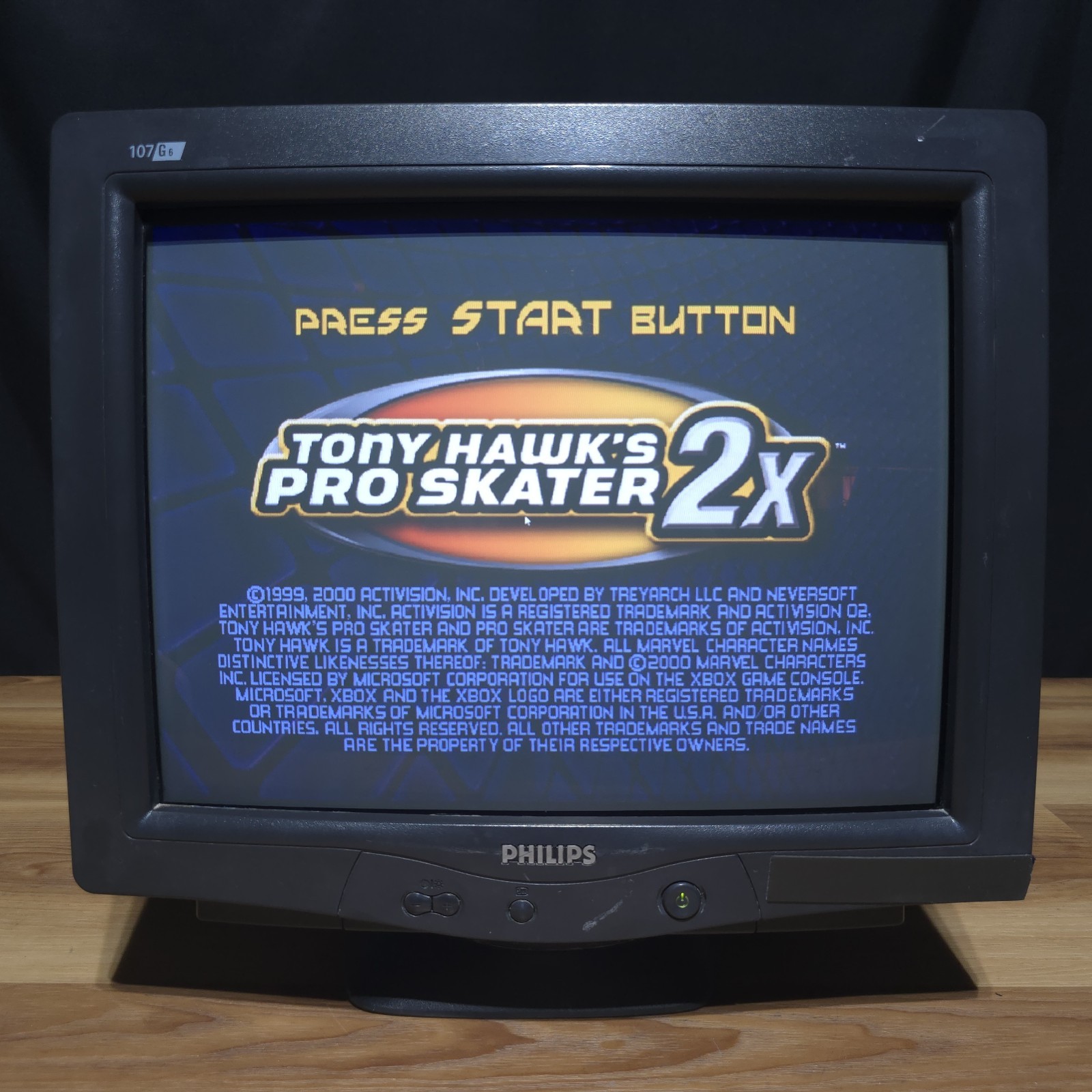 Philips 17″ 107G66 1440×1080 VGA CRT Monitor