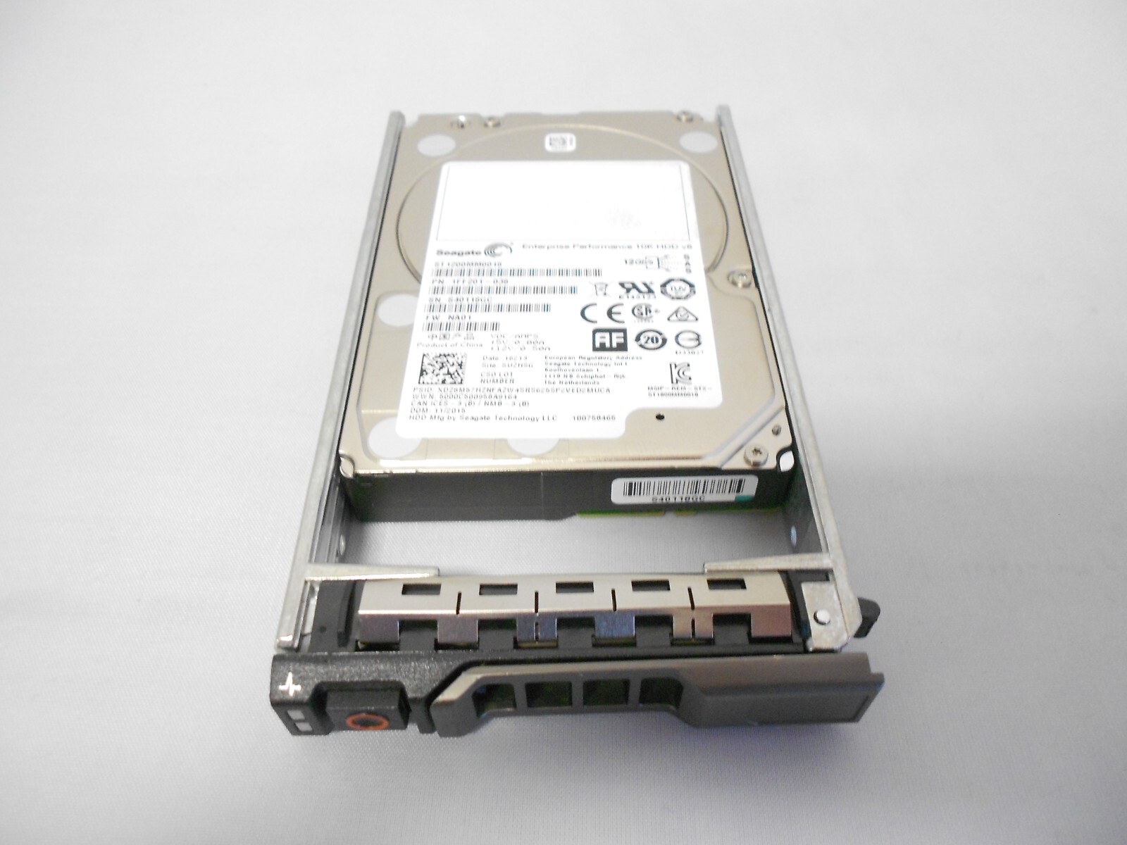 Dell Seagate 1.2TB 10K SAS 2.5″ 12G 12gbps SAS HARD DRIVE SERVER R710 R720 R730