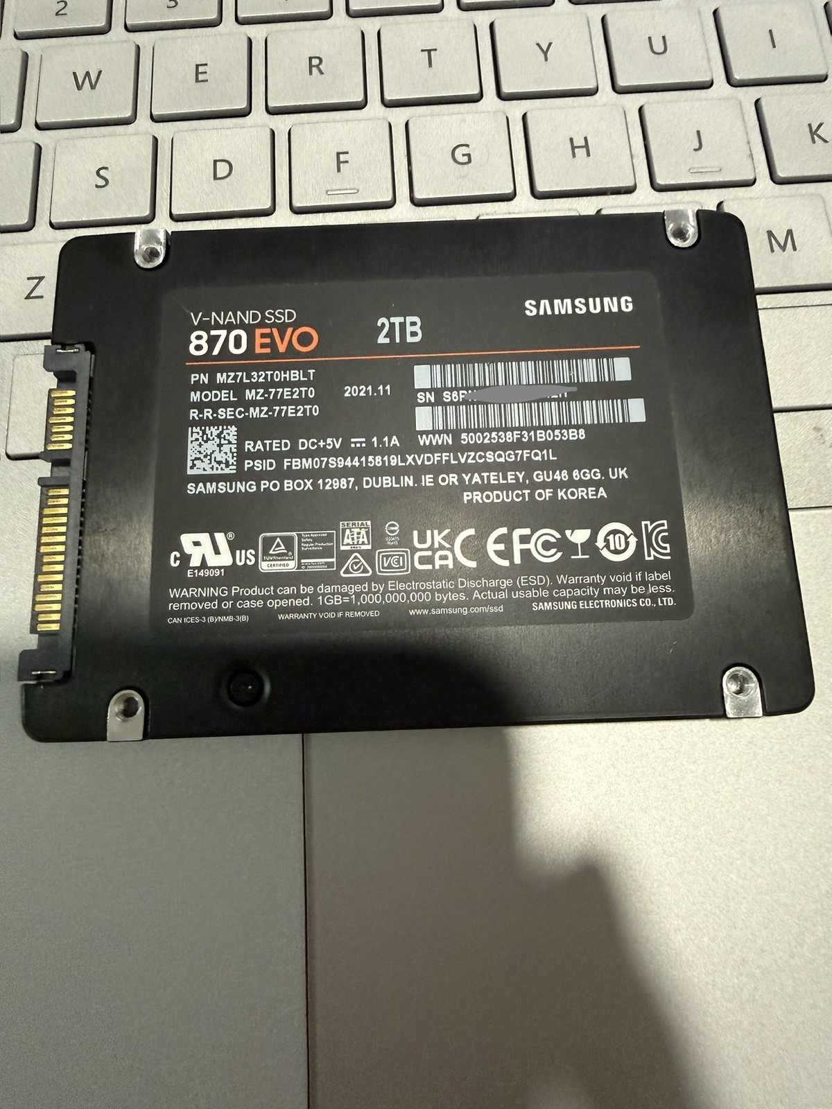 M12 SAMSUNG 870 EVO Series 2TB SATA 2.5″ Internal SSD MZ-77E2T0 tested working