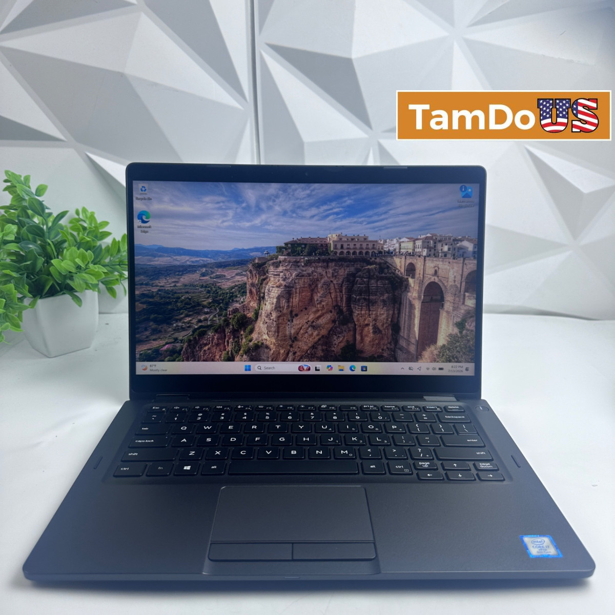 Dell Latitude 5300 2-in-1 Laptop, 13.3″ FHD Touch, i7-8665U, 16GB, 512GB *READ*