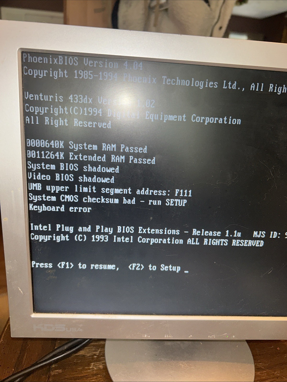 Digital Venturis 450 Computer DEC Powers On & Boots