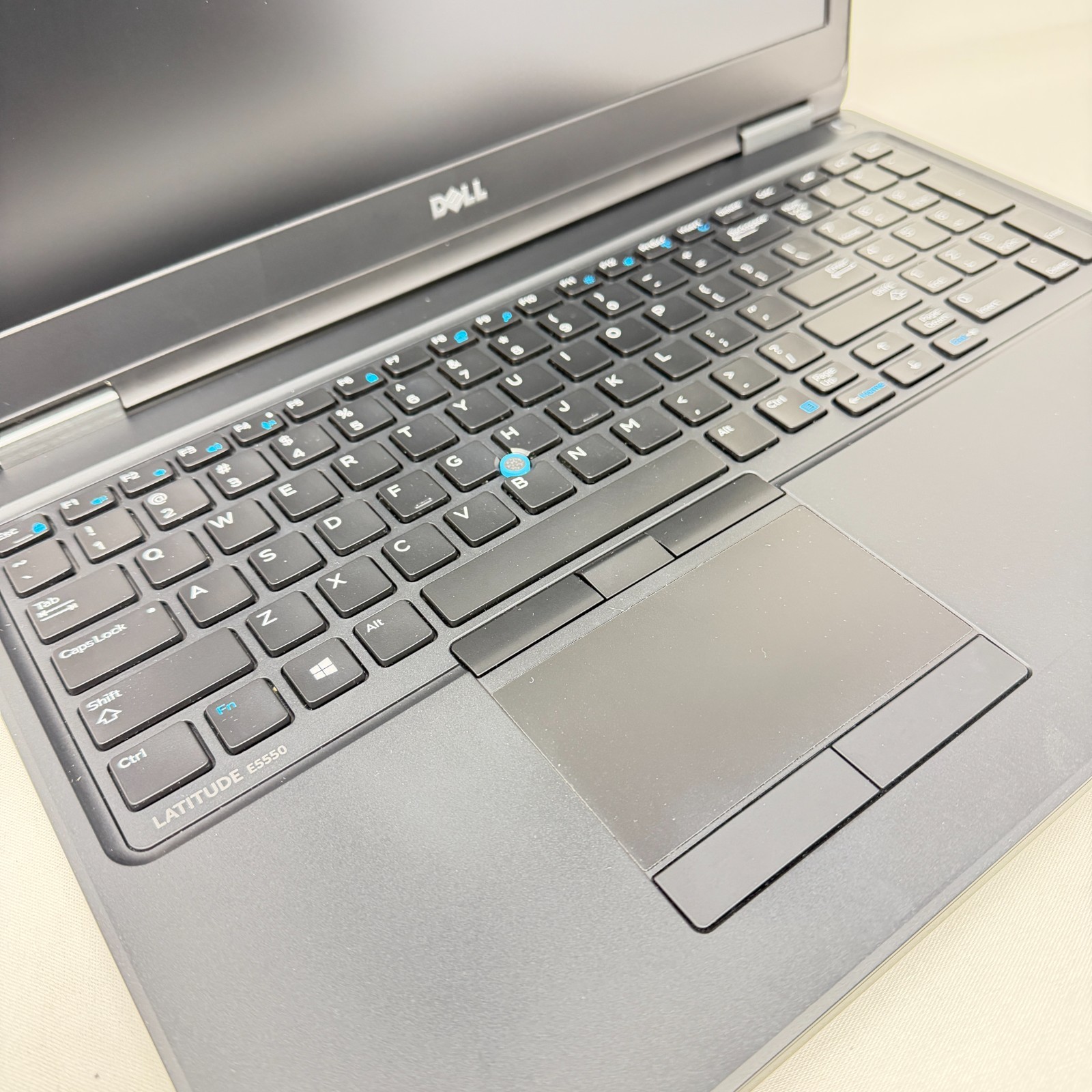 Dell Latitude E5550 15.6″ Laptop i5/i7 4/8GB RAM Up to 480GB SSD – Windows