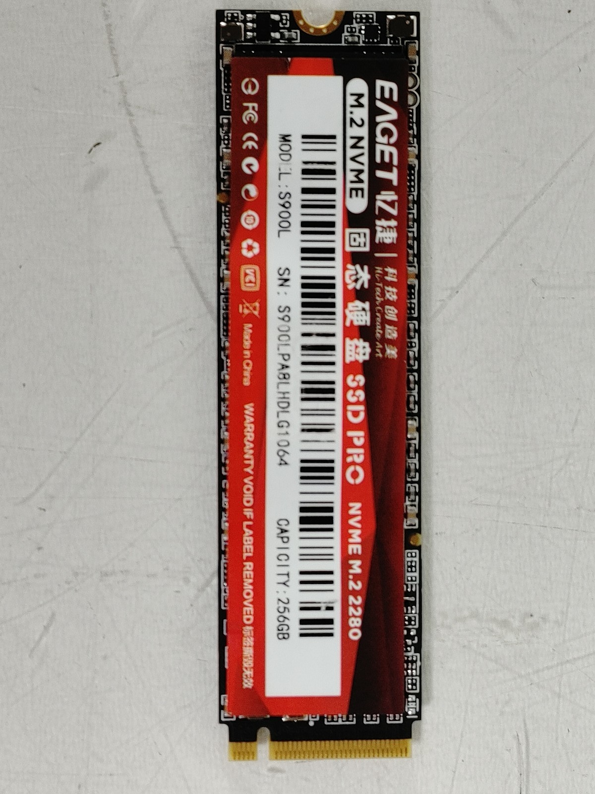 Eaget S900L 256 GB PCIe 80mm Solid State Drive