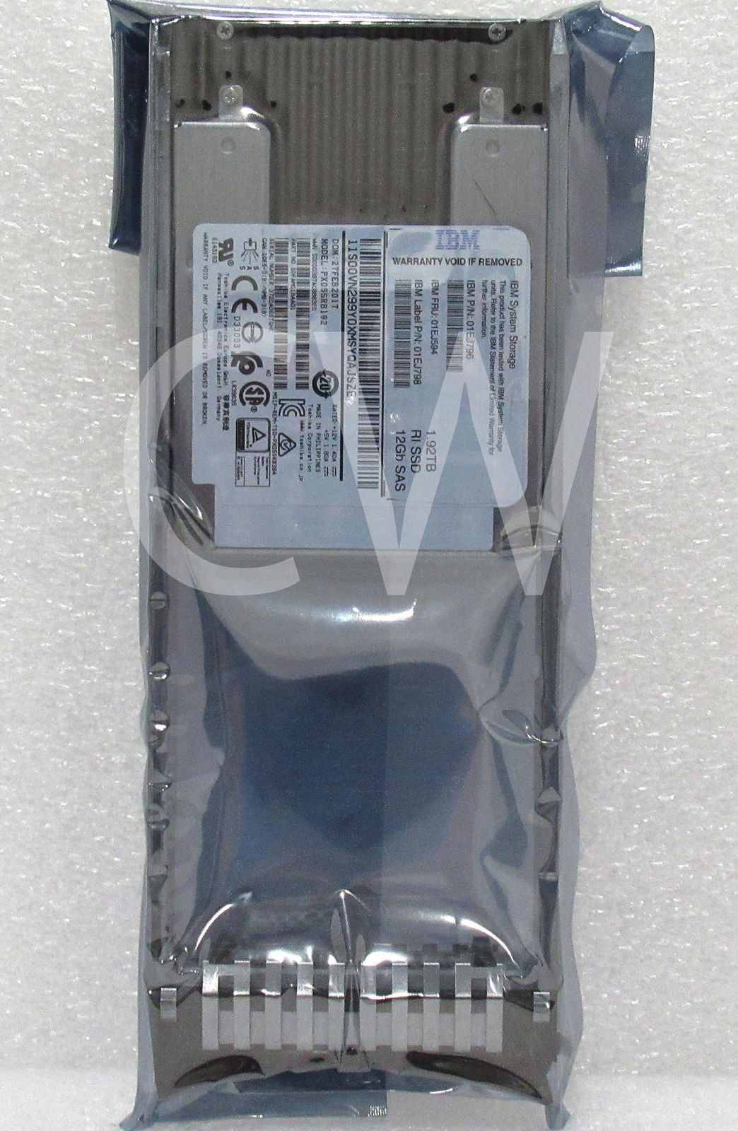 01EJ594 01EJ796 01EJ798 IBM 1.92TB 12G Read Intensive 2.5″ SAS Solid State Drive