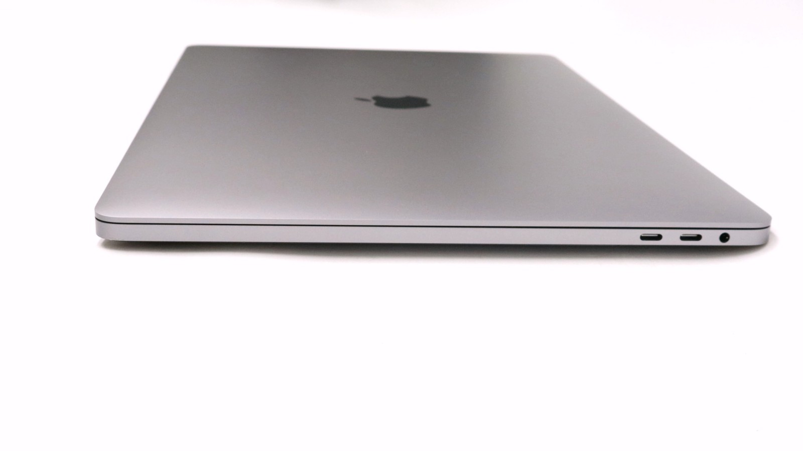 Apple Macbook Pro 16″ i9-9980HK 32GB 1TB – Very Good