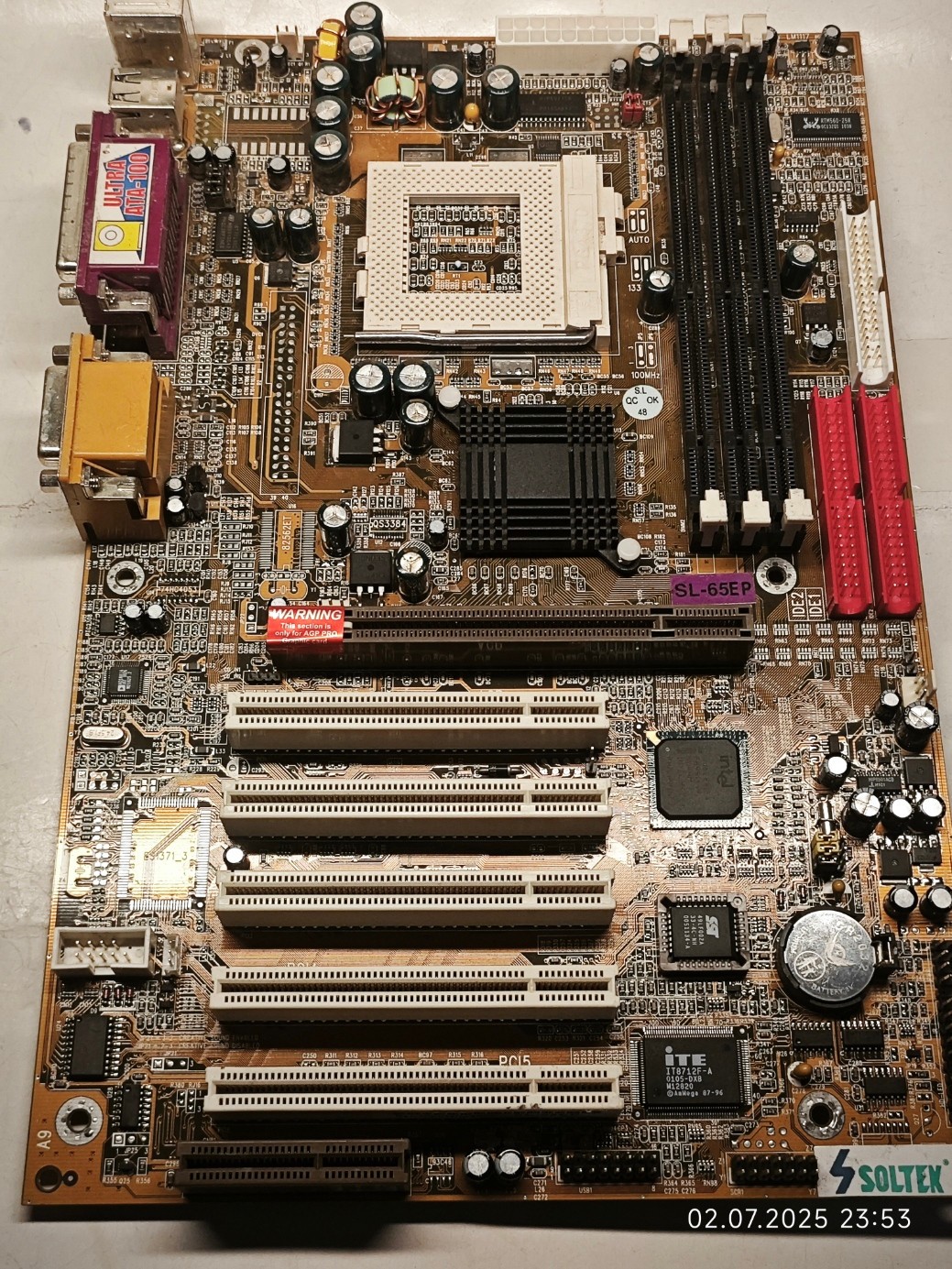 Socket 370 *Coppermine Overclocking* with AGP Pro Soltek SL-65EP + CPU & 128 MB