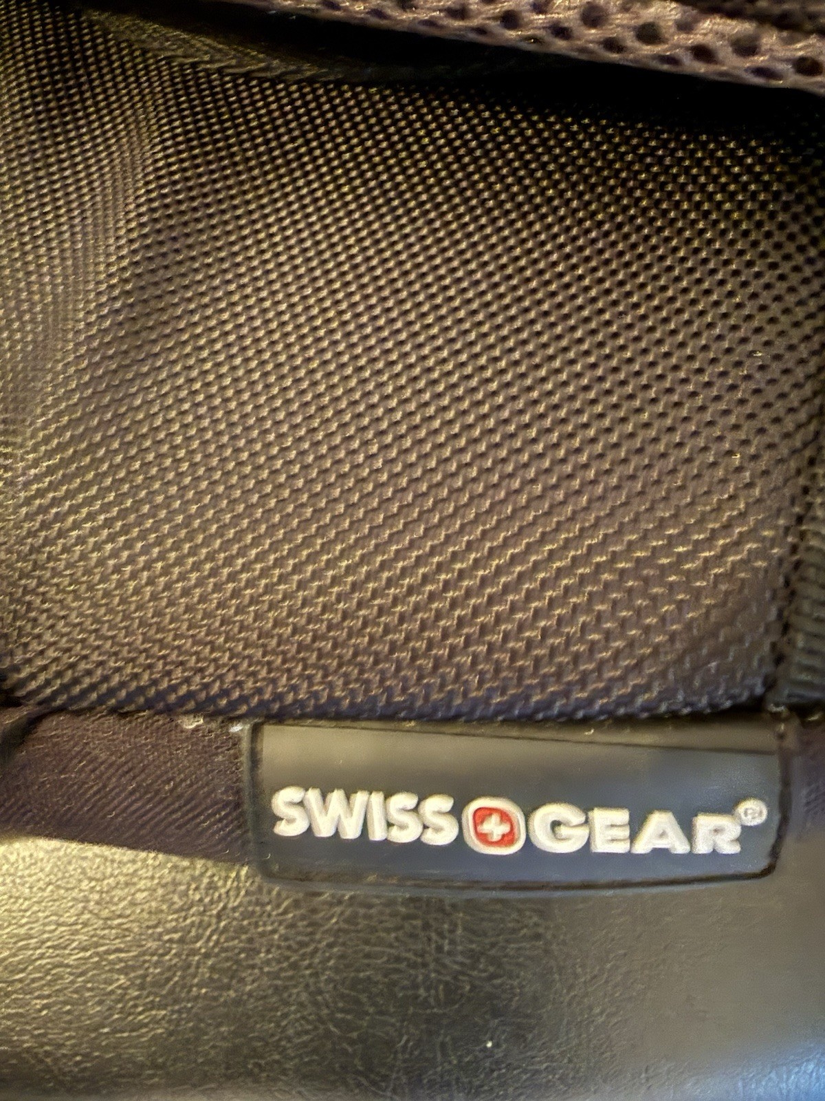 Swiss Gear Airflow TSA Scan Smart 17″ Backpack Laptop Tablet Travel Black & Gray