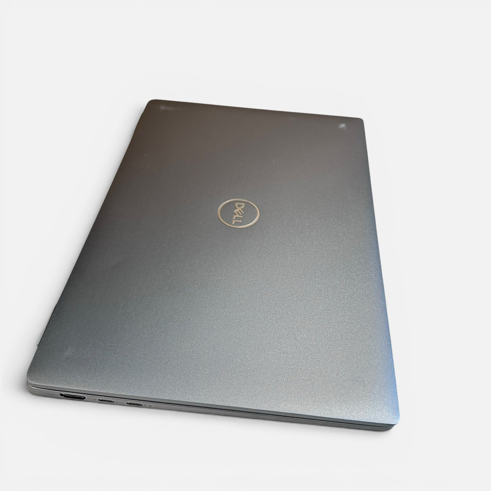 Dell Latitude 7340 – 13th Gen Intel Core i7-1365U, 16GB RAM, 256GB Built In