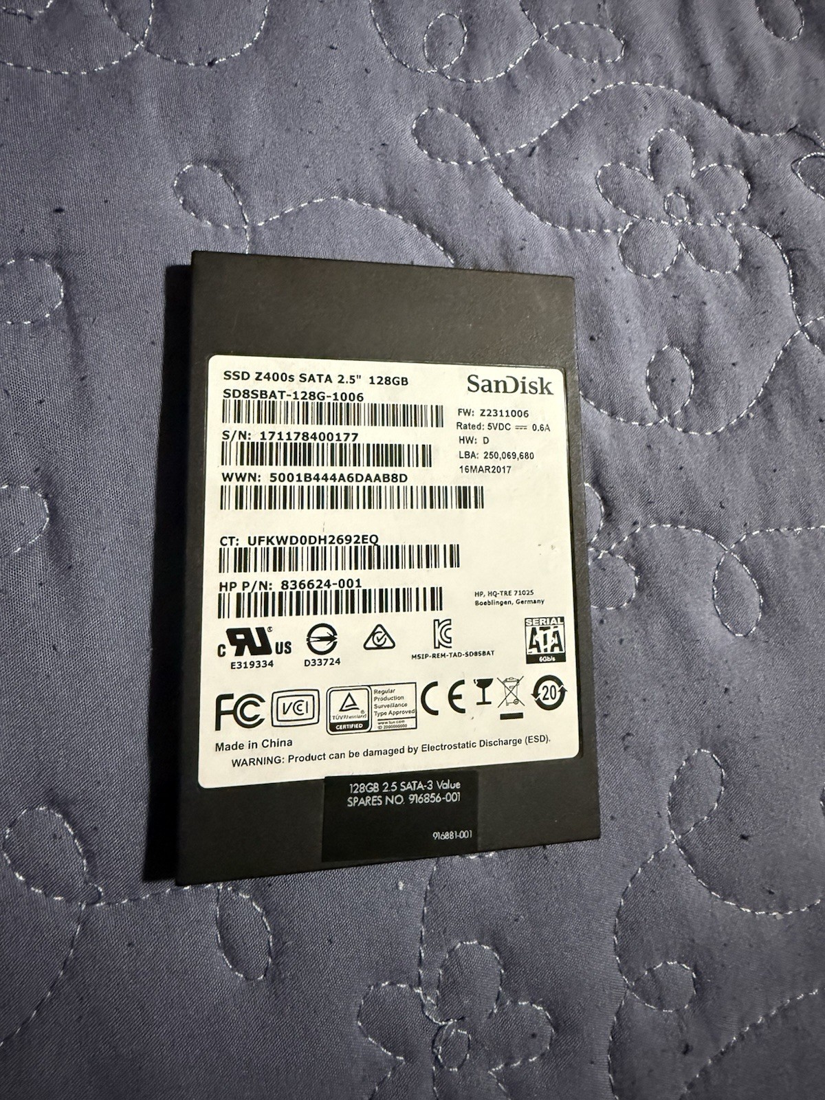 SanDisk Z400s 128GB 2.5in 6Gb/s SATA Solid State Drive P/N: SD8SBAT-128G-1122