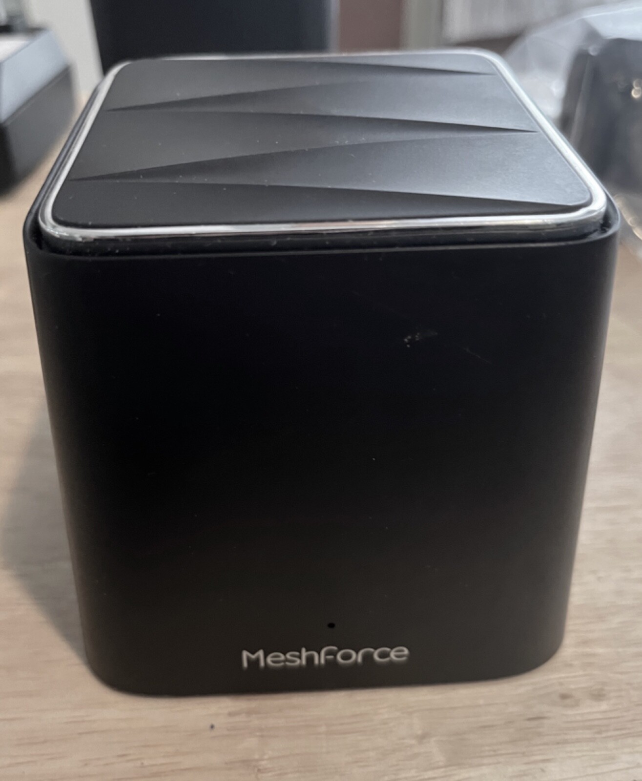 MeshForce M3 Mesh Wi-fi System +3 Dot Wall Plugs, Covers 4500+ sq ft Cost $150+