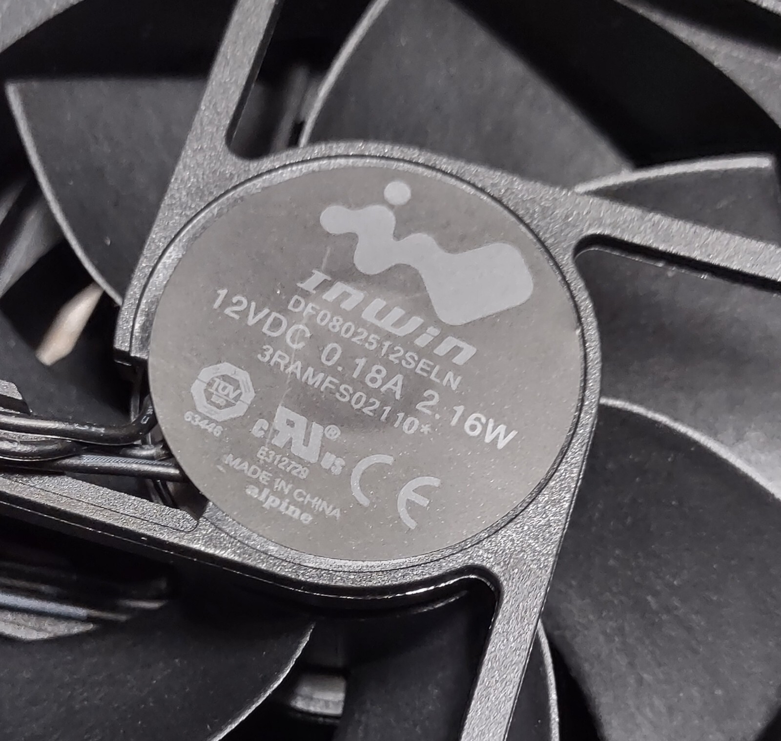 10x / 10 pcs InWin 80mm 3-pin computer case fan / Taken off new cases US seller