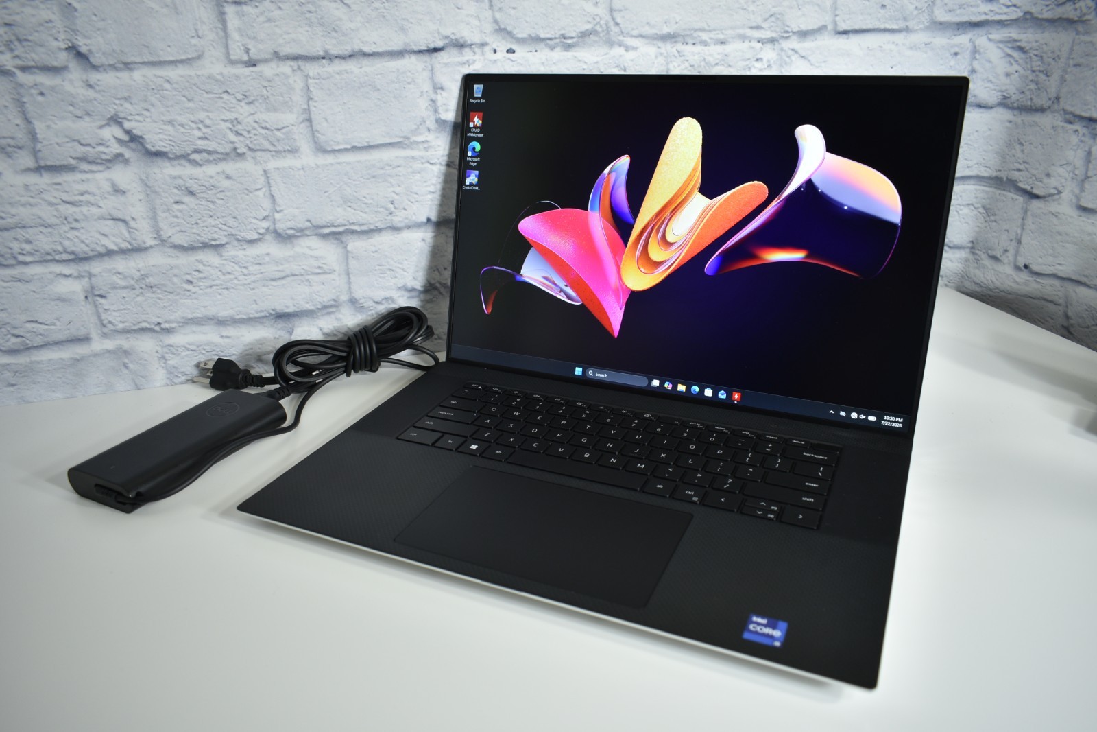 Dell XPS 17 9730 FHD+ 2.6 GHz i9-13900H 16GB RAM 1TB SSD NVIDIA RTX 4080 12GB