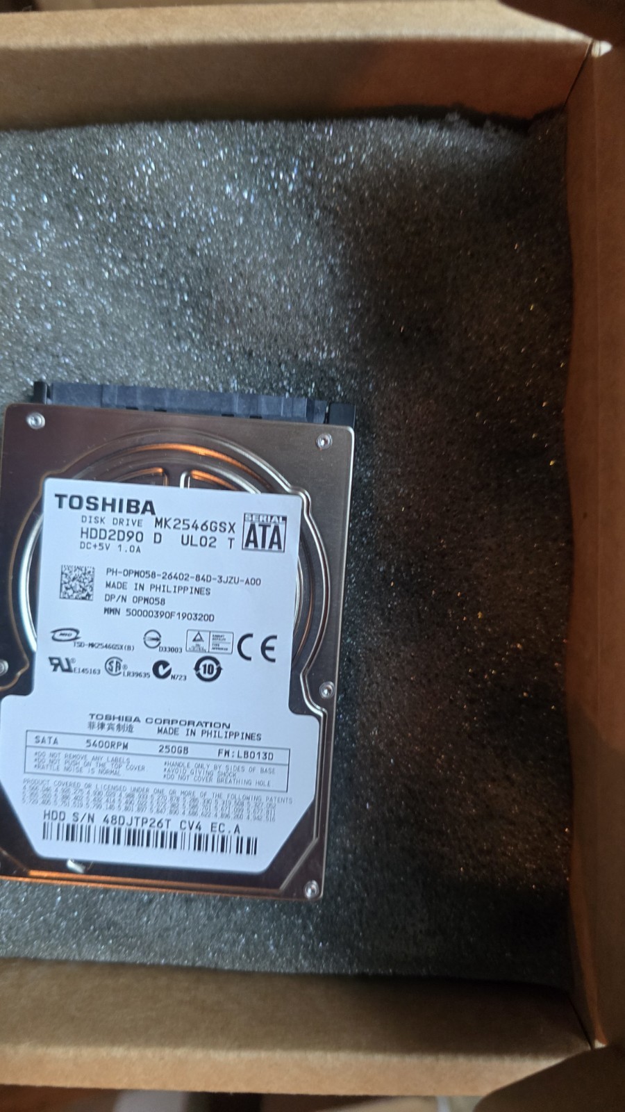 Toshiba MK2546GSX 250GB Internal 5400RPM SATA 2.5″ Laptop HDD Hard Drive