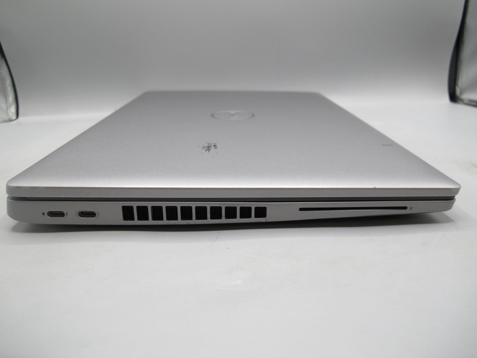 Dell Latitude 5520 15.6″ i5-1145G7 16GB 256GB SSD NVMe Win11 (FREE SHIPPING)
