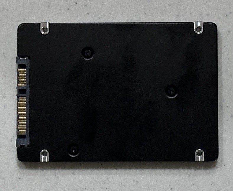 Samsung PM883 960GB 2.5in SATA III Internal SSD MZ-7LH9600