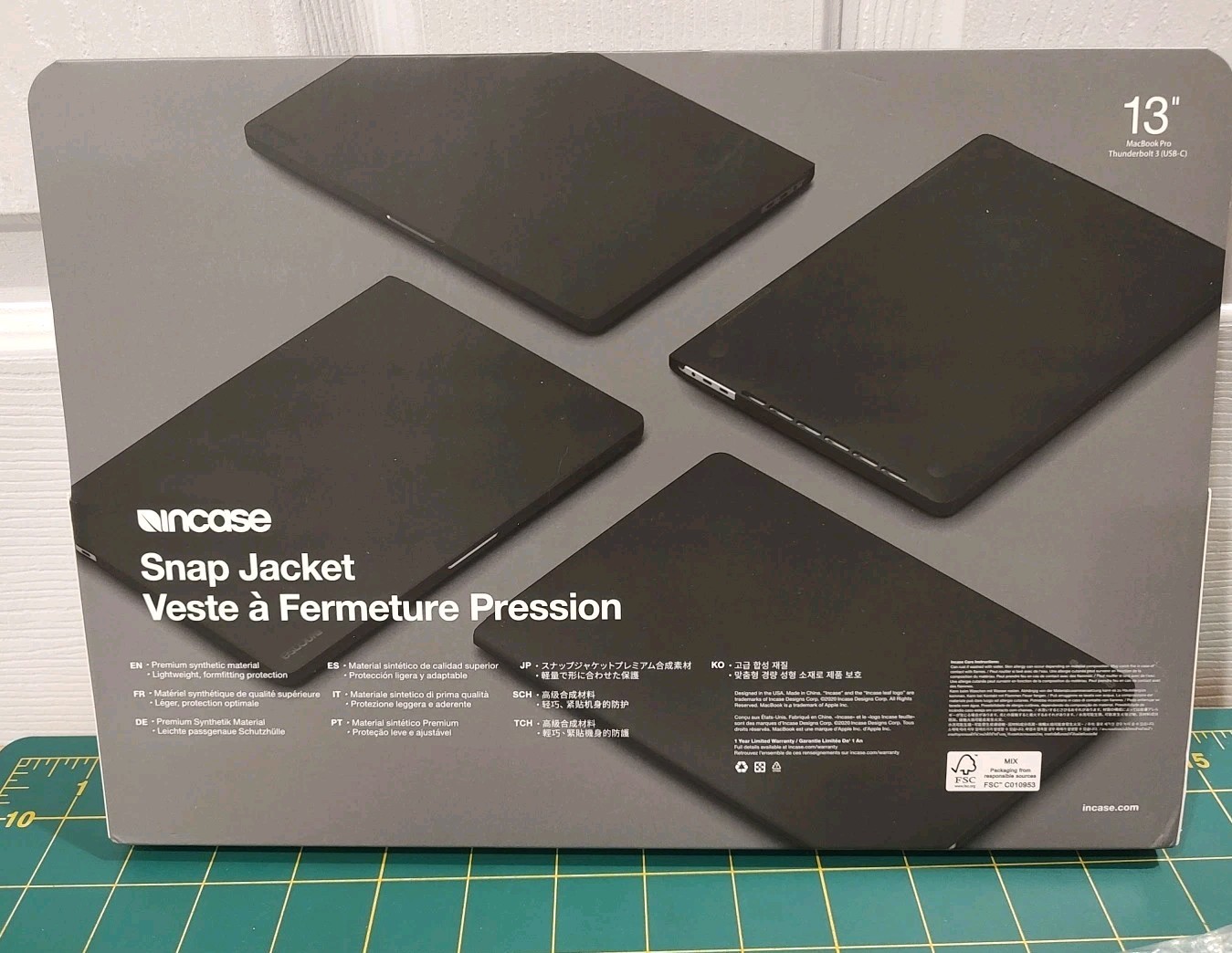 Incase Snap Jacket for 13″ MacBook Air – BLACK Hard Shell Case – New