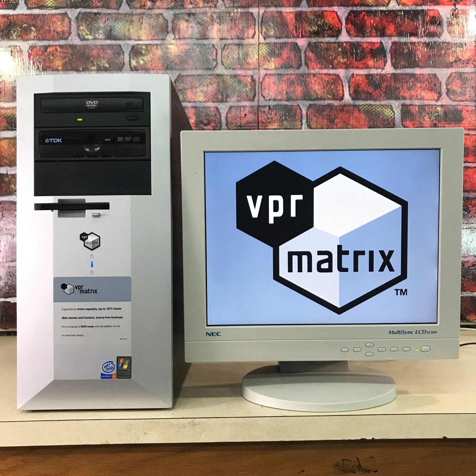 VPR Matrix Desktop PC for Retro Gaming Pentium 4 2.80GHz 512MB RAM (Windows XP)