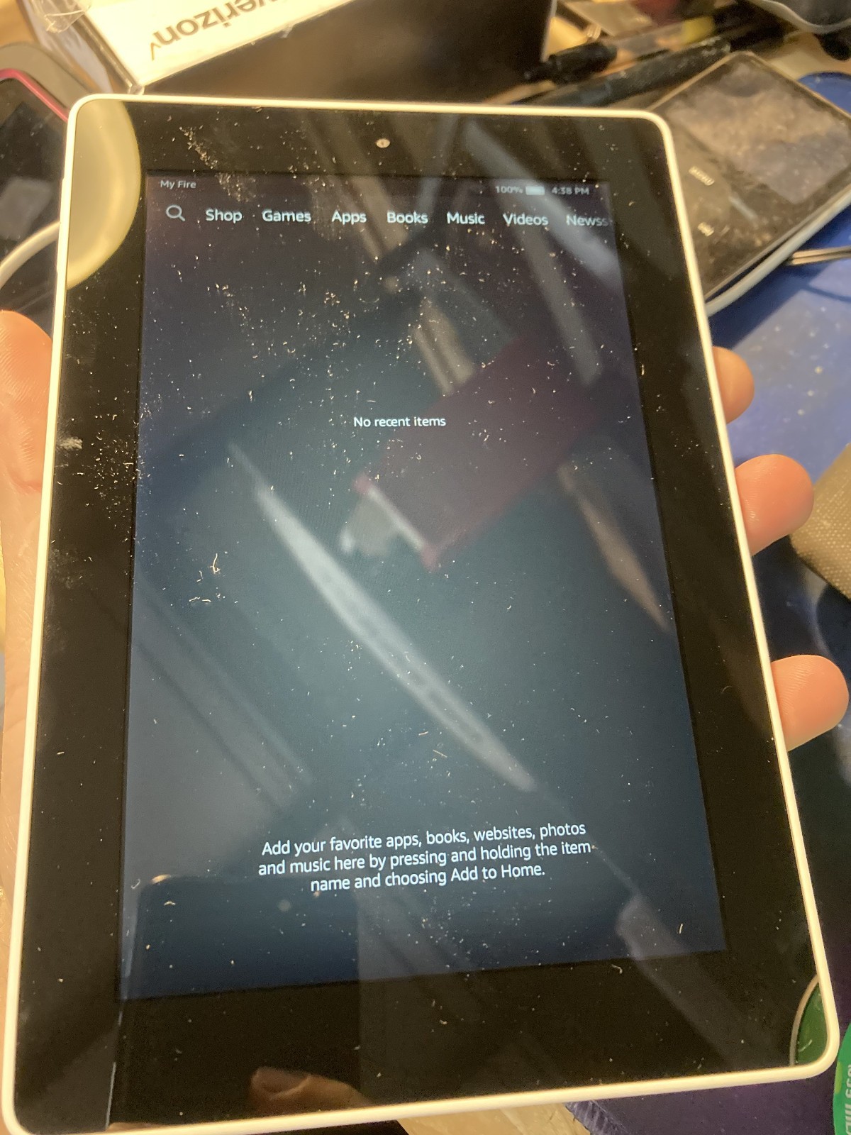 Amazon Kindle Fire HD 7 (4th Generation) 8 GB, Wi-fi, 7in – White -SQ46CW B