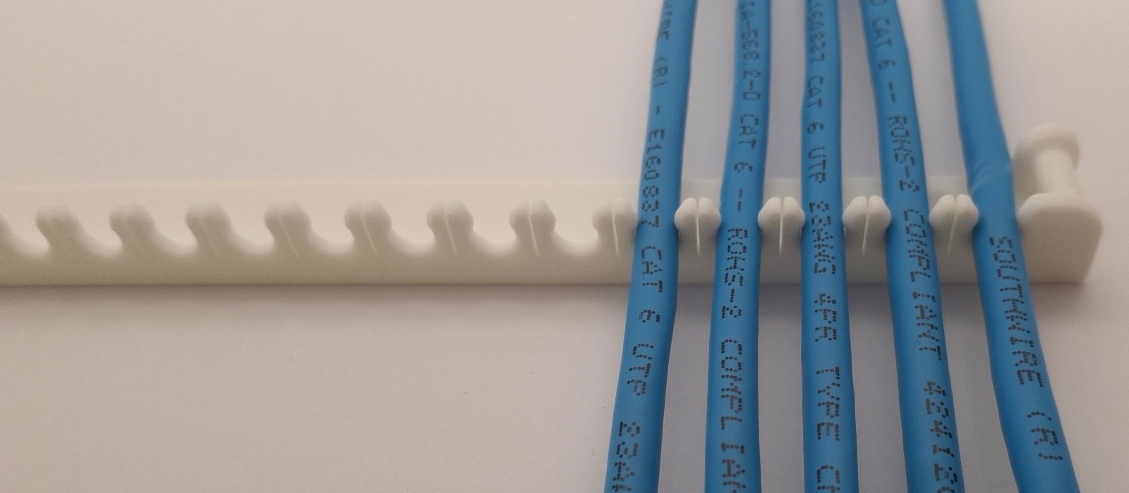 16-Wire Ethernet Cable Comb – Cable Organizer (5 pack)