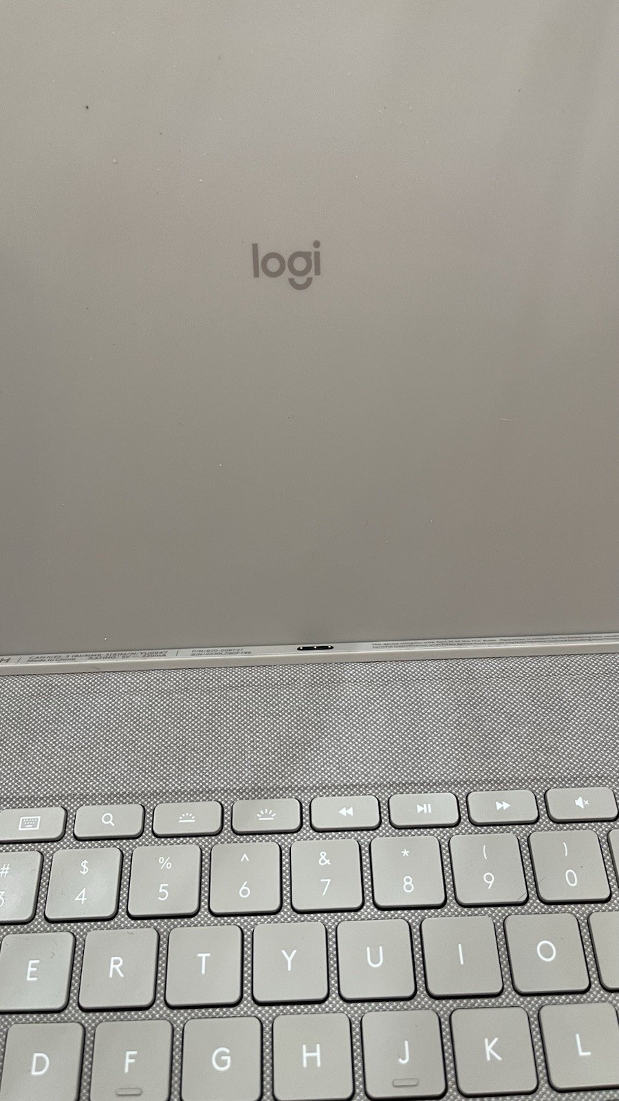 Logitech Combo Touch Keyboard Case for 12.9″ iPad Pro