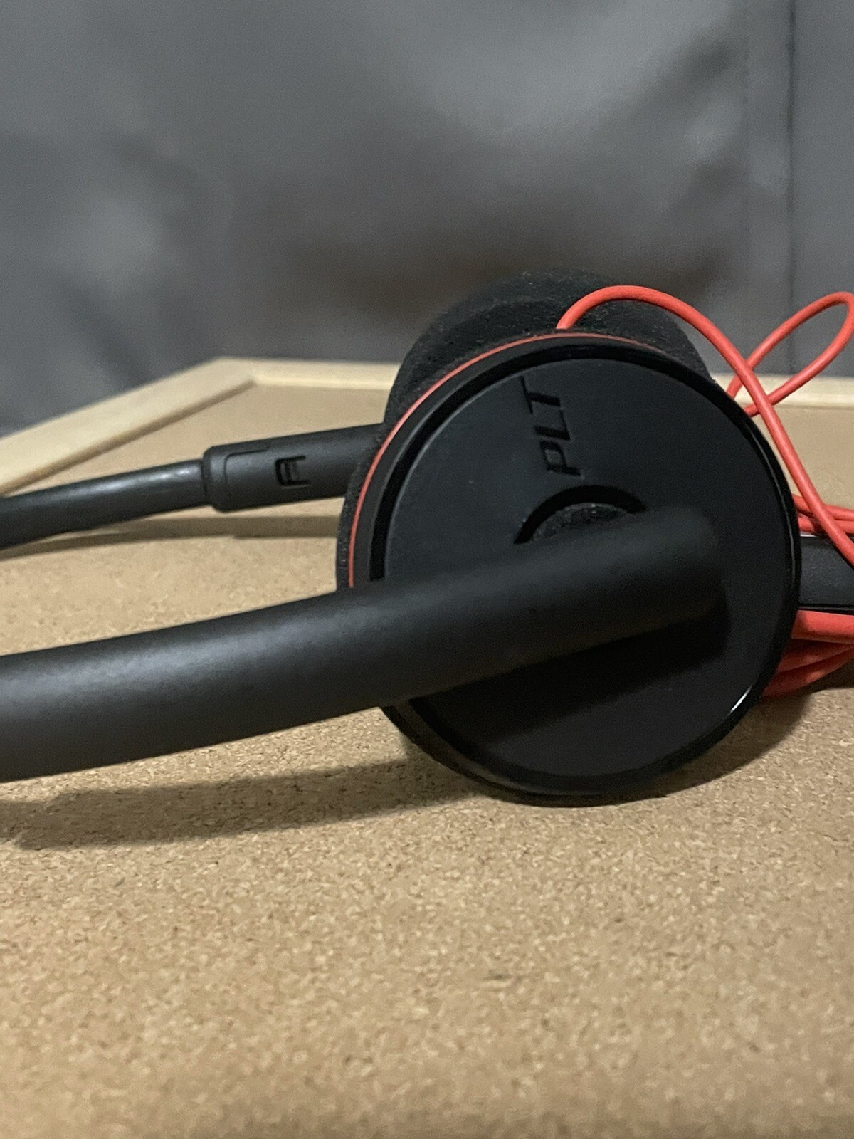 Plantronics Blackwire 3220 USB Over-the-Ear Headset – Black Working