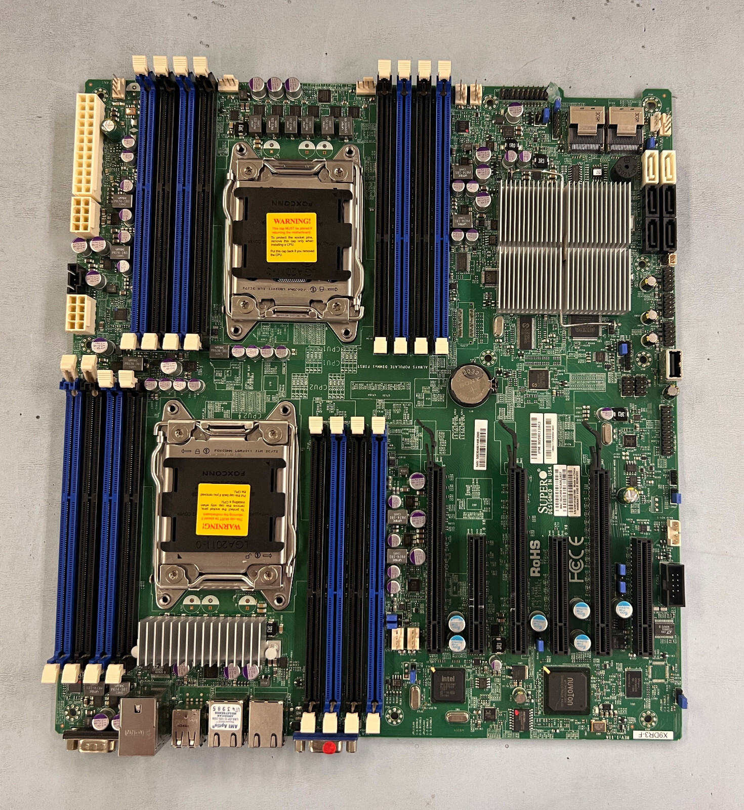 Super Micro Computer X9DR3-F, LGA 2011/Socket R, Intel
