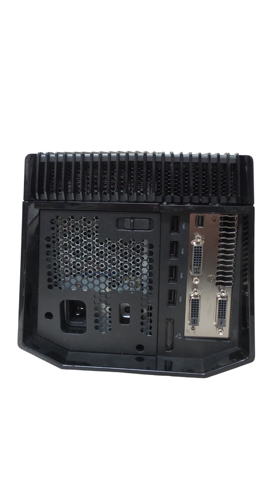 Alienware eGPU Graphics Amplifier Z01G w/ GTX 690 – Free Shipping