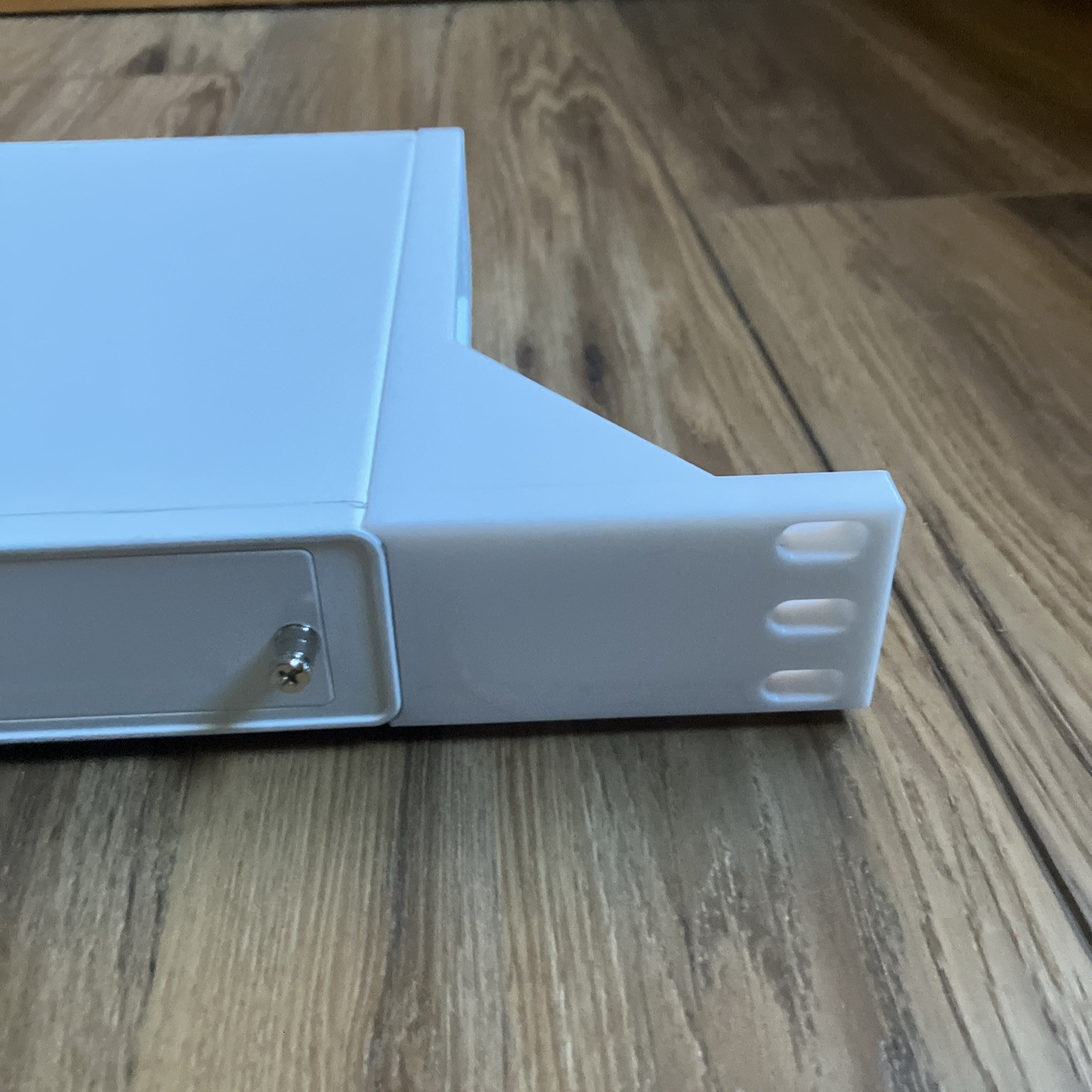 Sophos Rack Mount Ears Kit XGS116 XGS126 XGS136 Firewall Device XGS 116 126 136