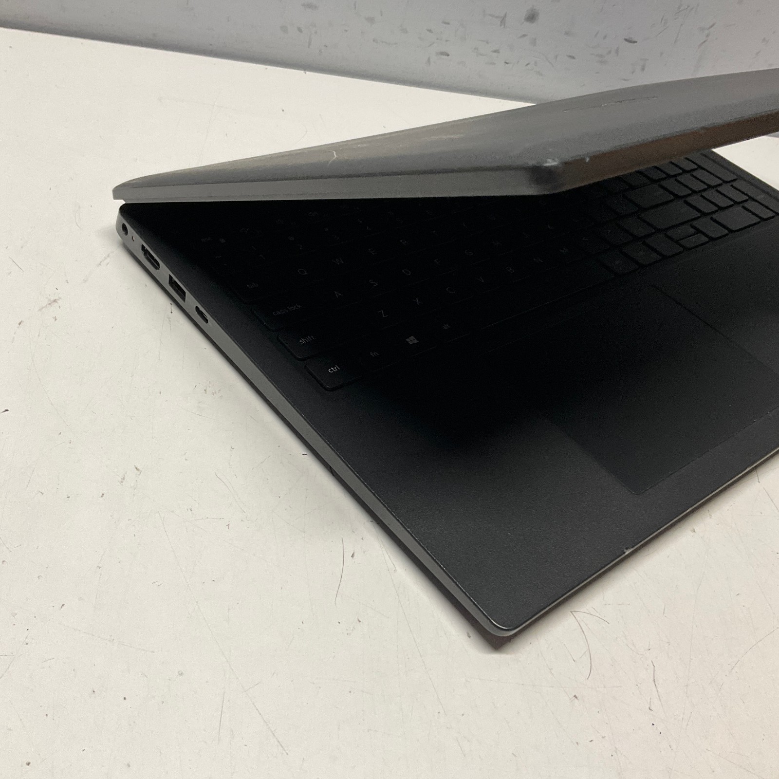 Dell Latitude 3520 Laptop Intel i5-1135G7 4GB RAM 256GB SSD Windows 11 Pro