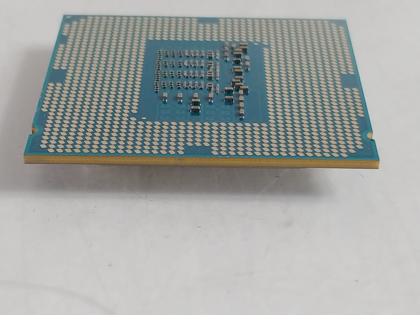 Intel Core i5-4570 3.2 GHz 5 GT/s LGA 1150 Desktop CPU Processor SR14E